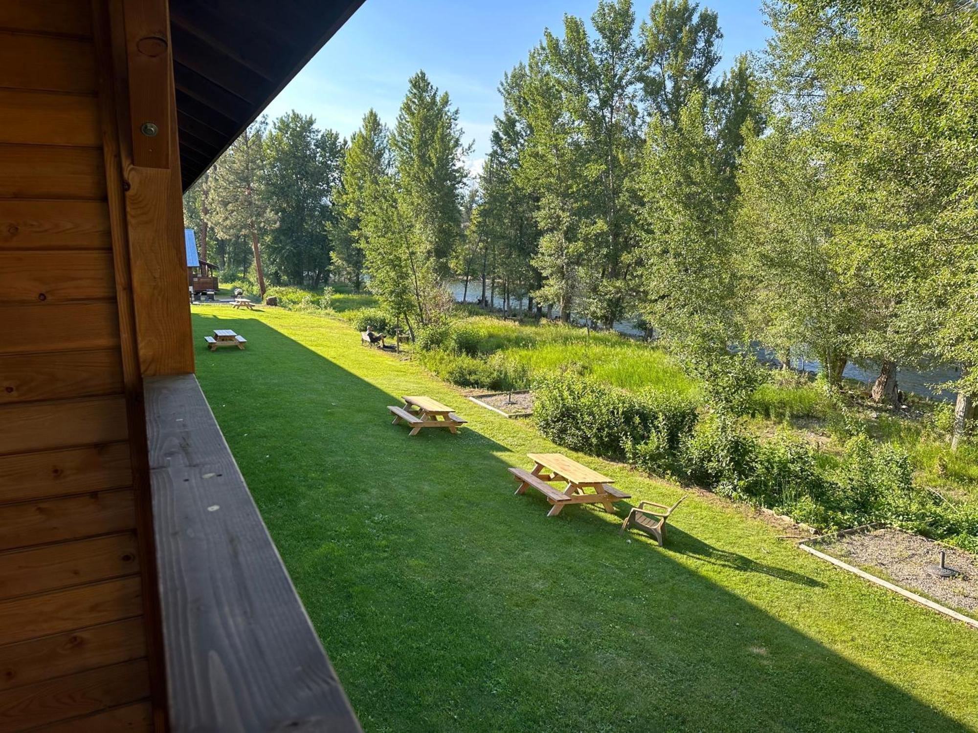 Methow River Lodge And Cabins 윈스롭 외부 사진