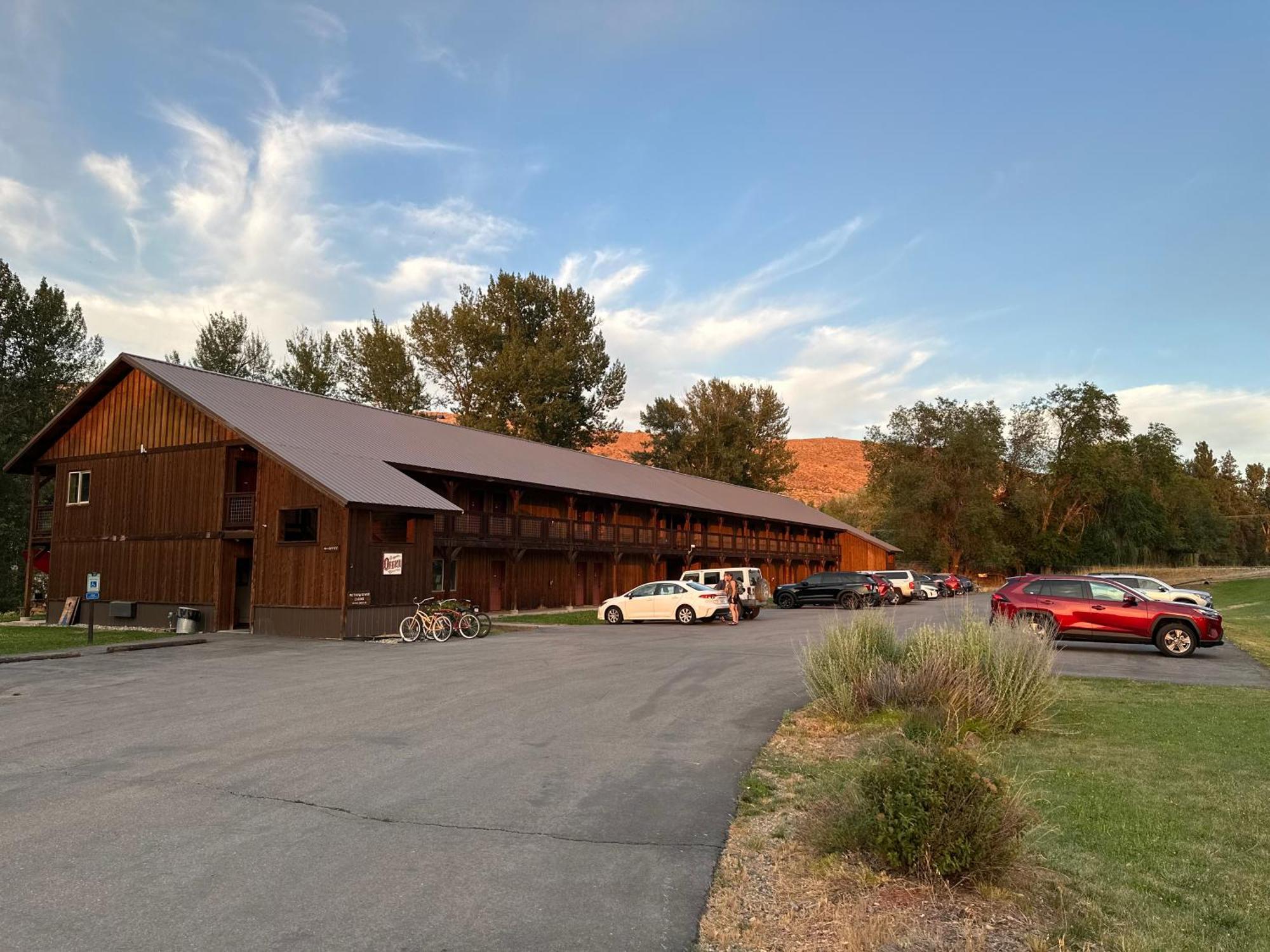 Methow River Lodge And Cabins 윈스롭 외부 사진