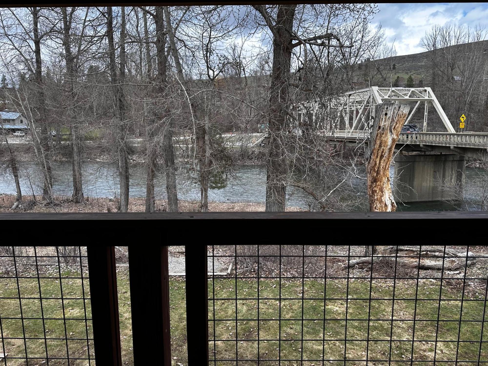 Methow River Lodge And Cabins 윈스롭 외부 사진