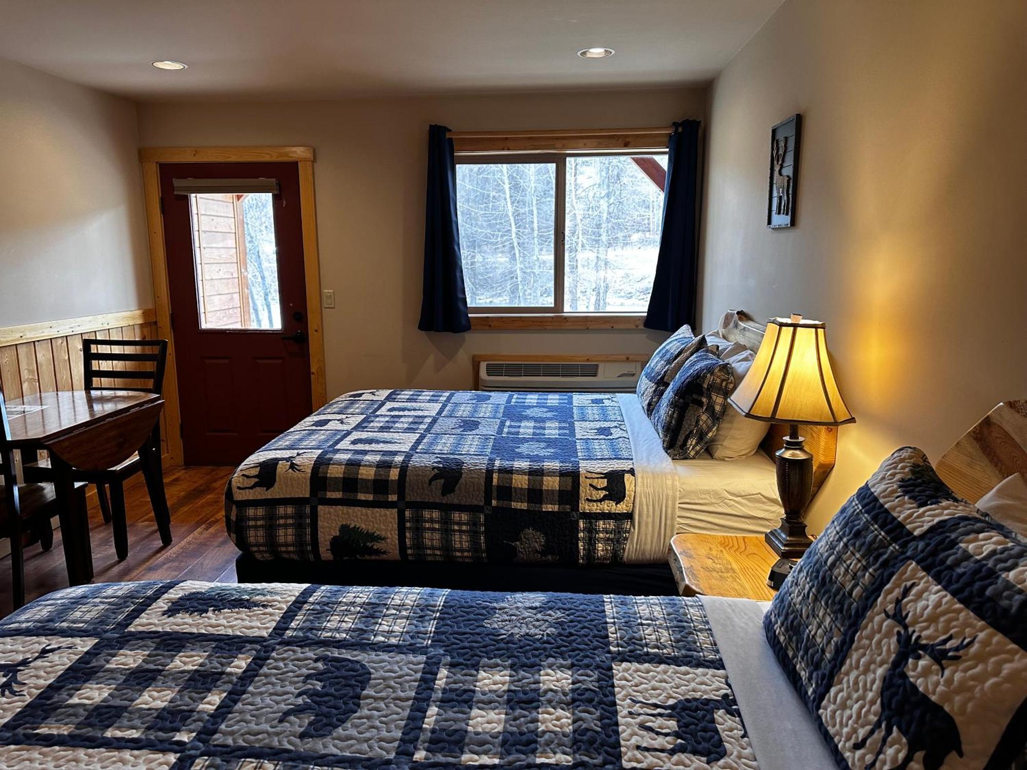 Methow River Lodge And Cabins 윈스롭 외부 사진